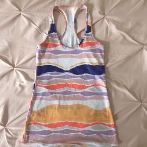 Lululemon tank top